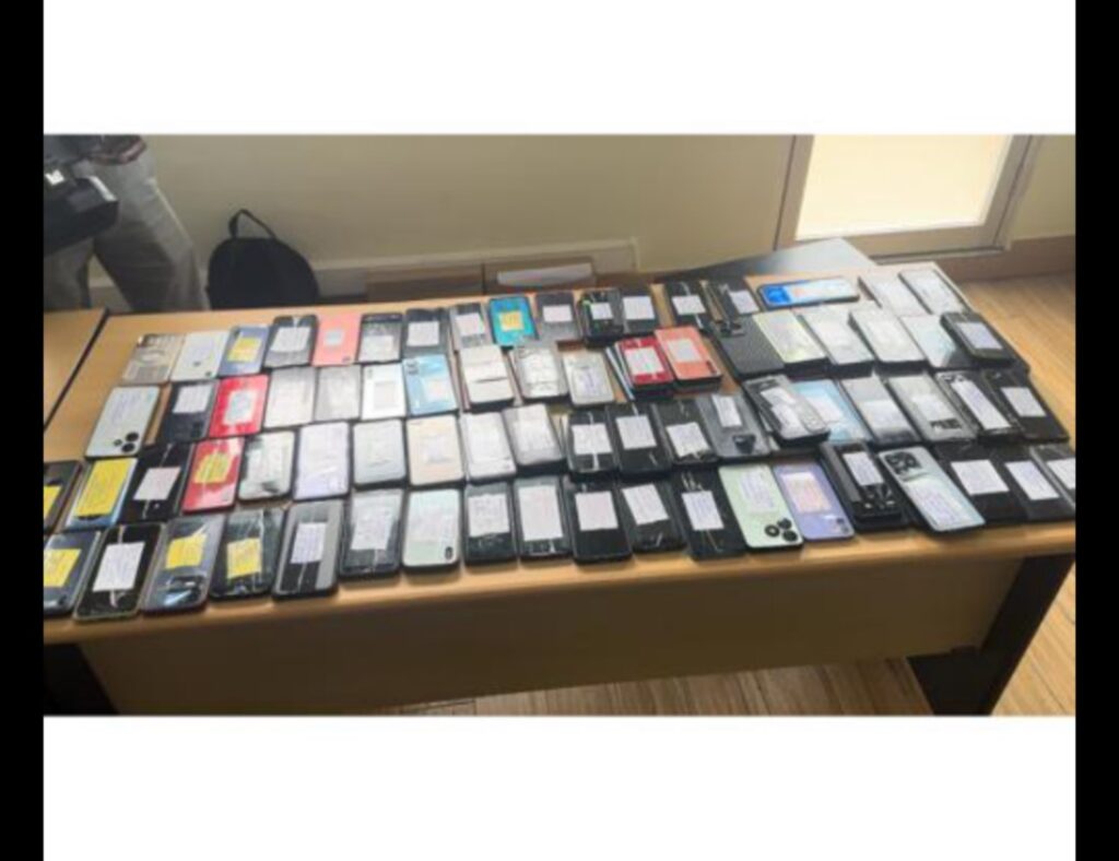 RIB YASUBIJE TELEFONE 332 ZIBWE INAGARAGAZA ABAKEKWAHO IBYAHA